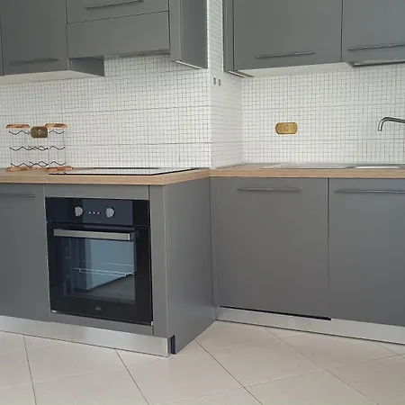 Host Riviera * Finale Ligure