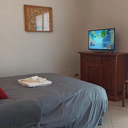 Host Riviera Apartment *