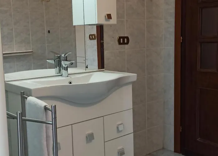 Host Riviera Finale Ligure