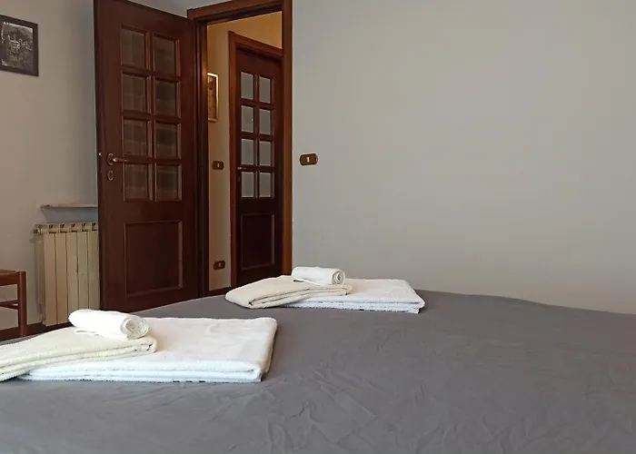 Host Riviera Apartament Finale Ligure