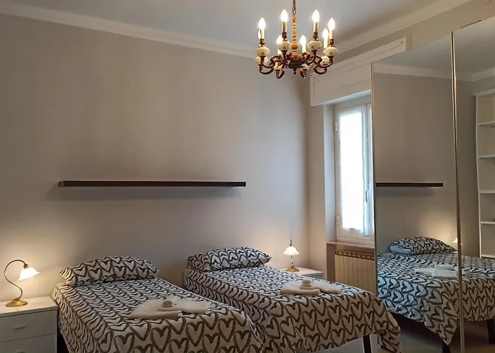 Host Riviera Finale Ligure