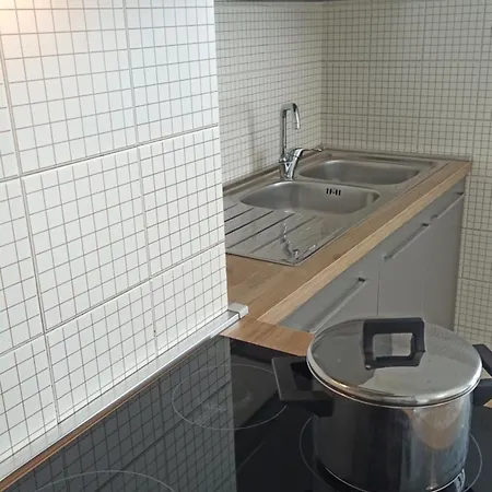 Host Riviera Finale Ligure