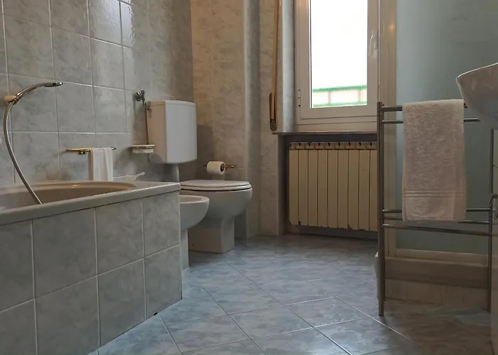 Host Riviera Finale Ligure